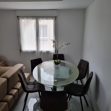 Les Hirondelles Apartment Andolsheim Room photo