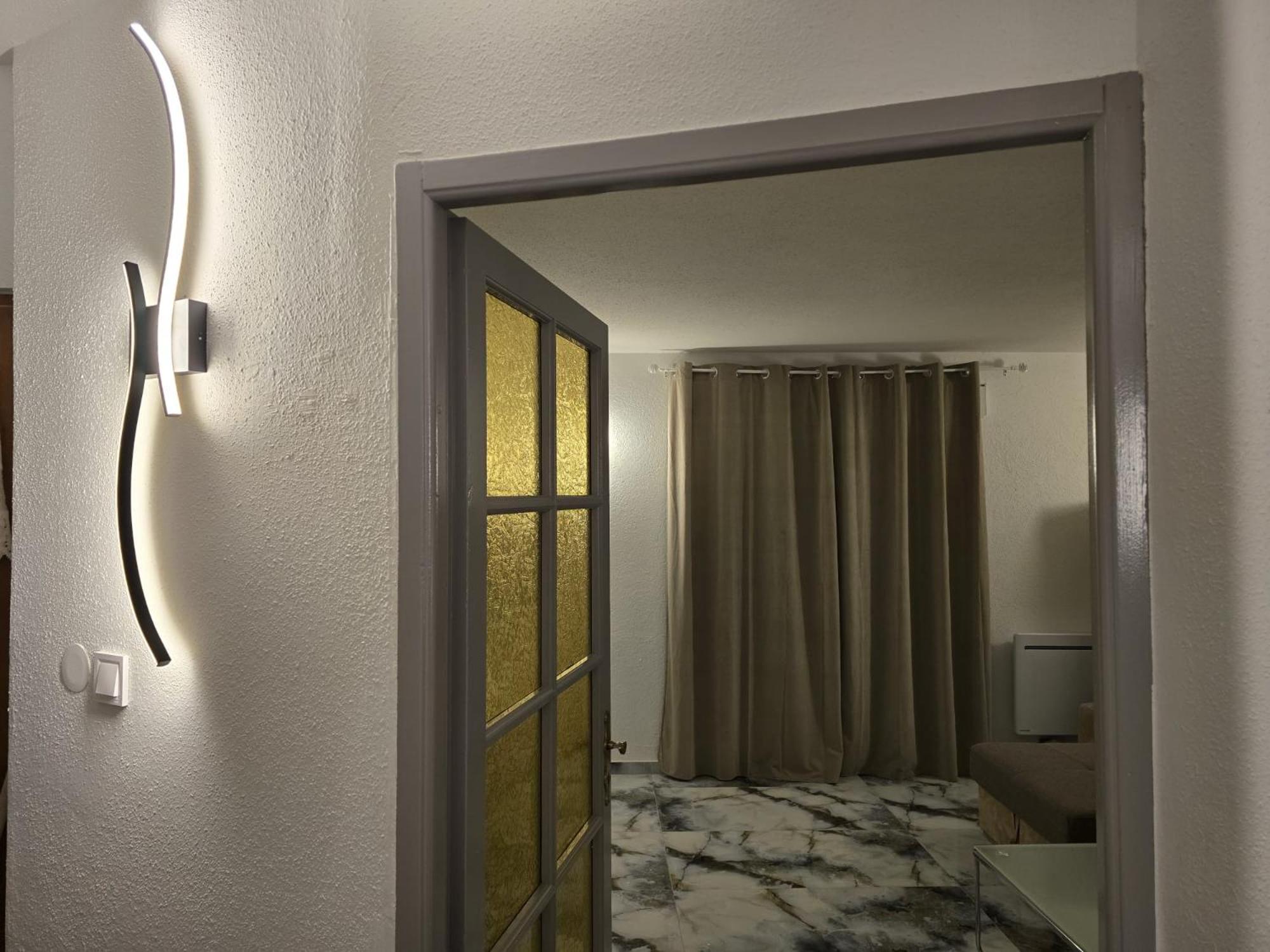 Les Hirondelles Apartment